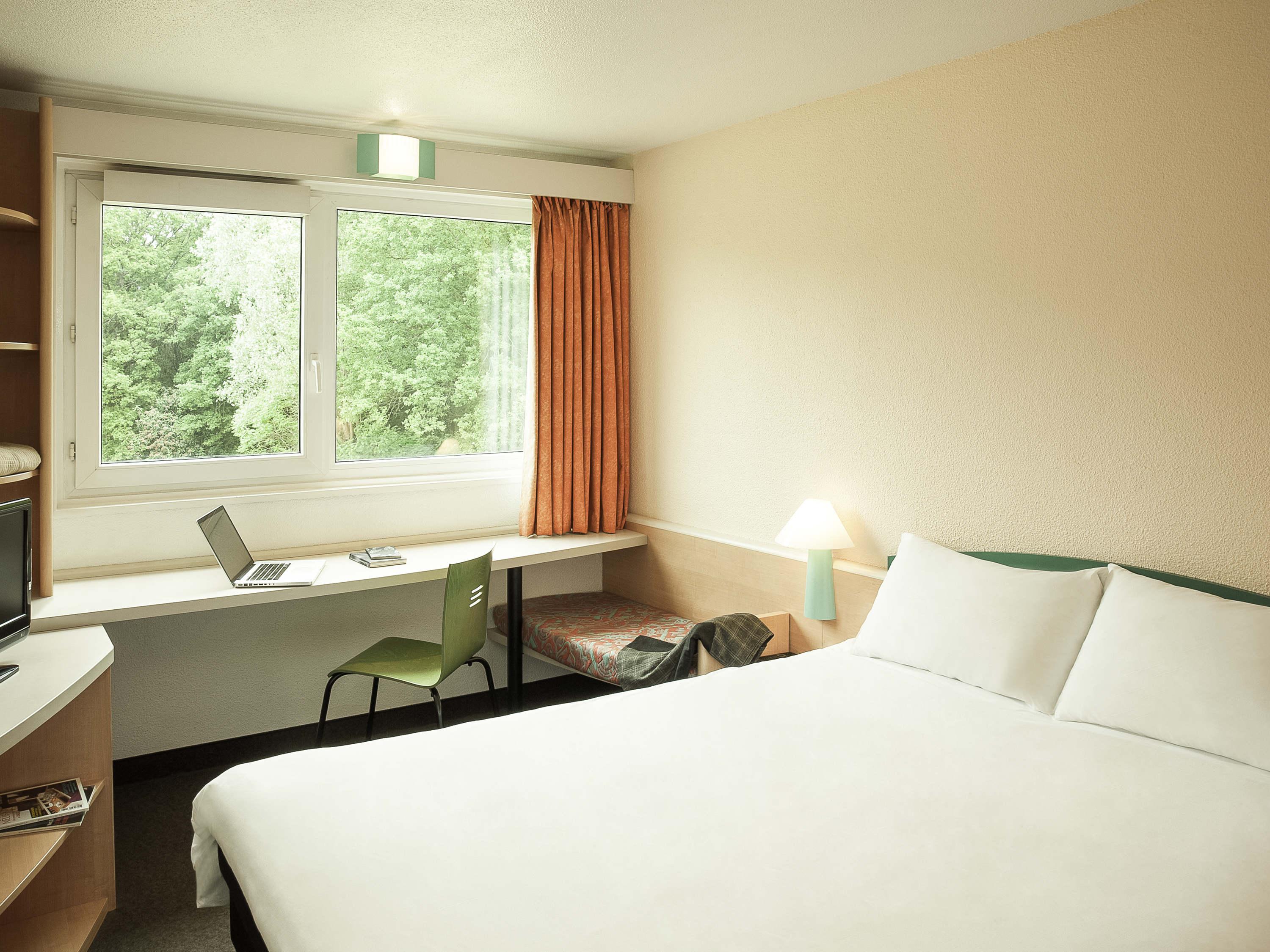 Hotel ibis Orléans Nord Saran Exterior foto