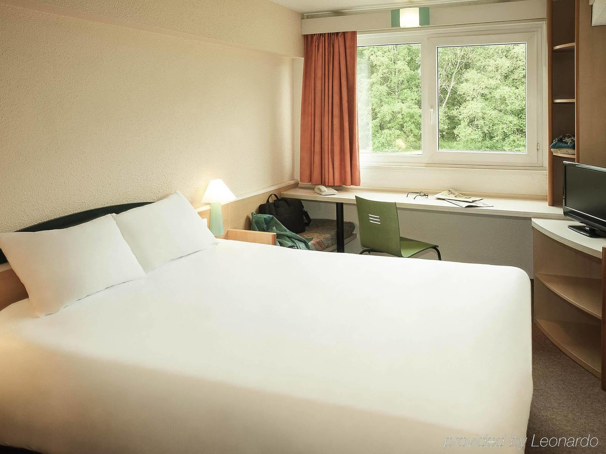 Hotel ibis Orléans Nord Saran Exterior foto